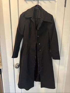 Classic Black Wool-Blend Long Coat - women’s small